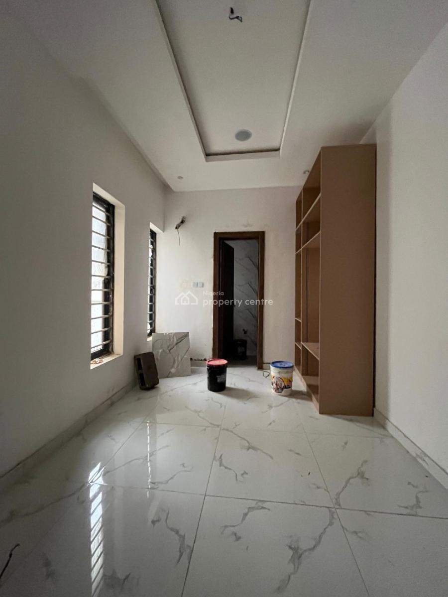 Magnificently Built 4 Bedroom Semidetached Duplex Plus Bq in an Estate, Balcony, Family Lounge, Chandelier, Ample Parking Space, Magodo, Lagos, Semi-detached Duplex for Sale