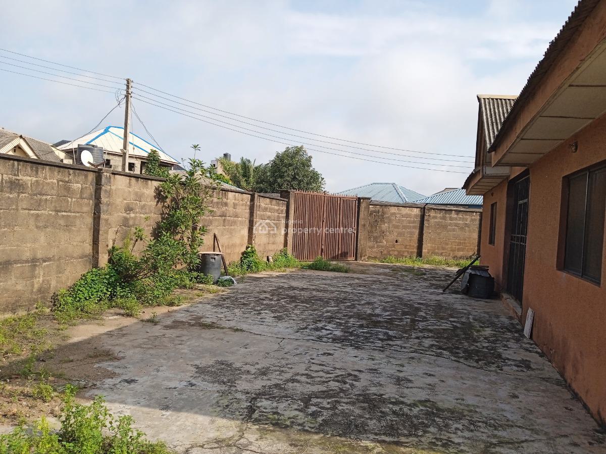 Two 3 Bedroom Bungalow and One Mini Flat at Magboro, Lagos, 5 Onyejiuwa Street, Grace Estate, Magboro., Magboro, Ogun, Detached Bungalow for Sale