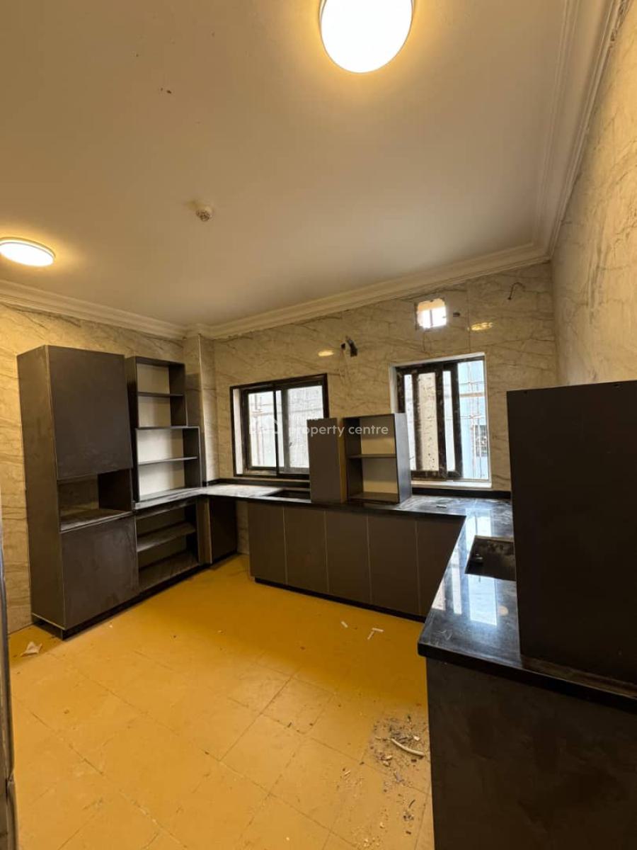 14 Units of 3 Bedroom Apartment with a Room Bq, Lekki Phase 1, Lekki, Lagos, Flat / Apartment for Rent