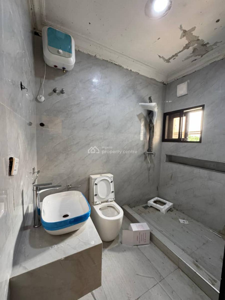 14 Units of 3 Bedroom Apartment with a Room Bq, Lekki Phase 1, Lekki, Lagos, Flat / Apartment for Rent