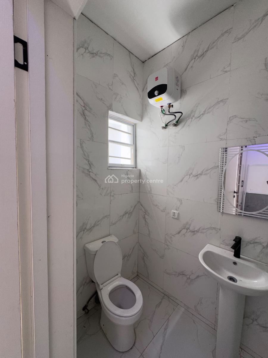 Luxury 5 Bedroom Fully Detached Duplex + Bq, Rooftop and Cinema, Chevron, in an Estate Less Than 7 Minutes Drive Away From Circle Mall, Lekki Phase 2, Lekki, Lagos, Detached Duplex for Sale