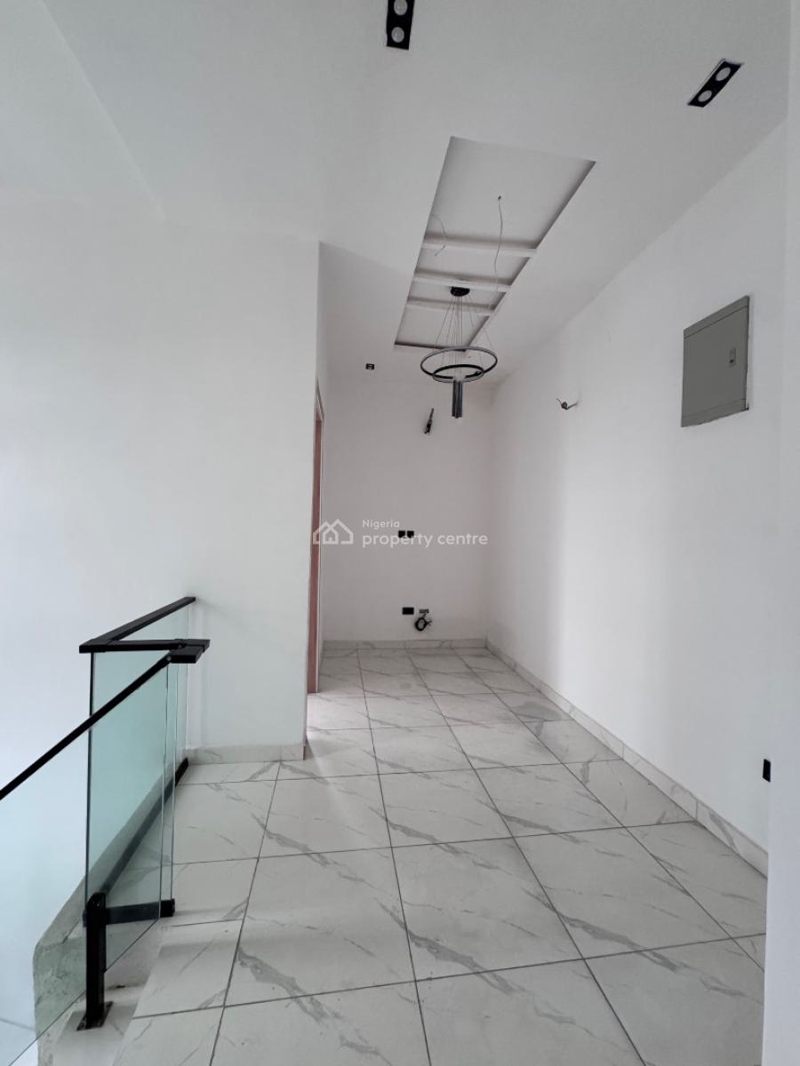 Luxury 5 Bedroom Fully Detached Duplex + Bq, Chevron, Less Than 7 Minutes Drive Away From Blenco Supermarket, Lekki Phase 2, Lekki, Lagos, Detached Duplex for Sale