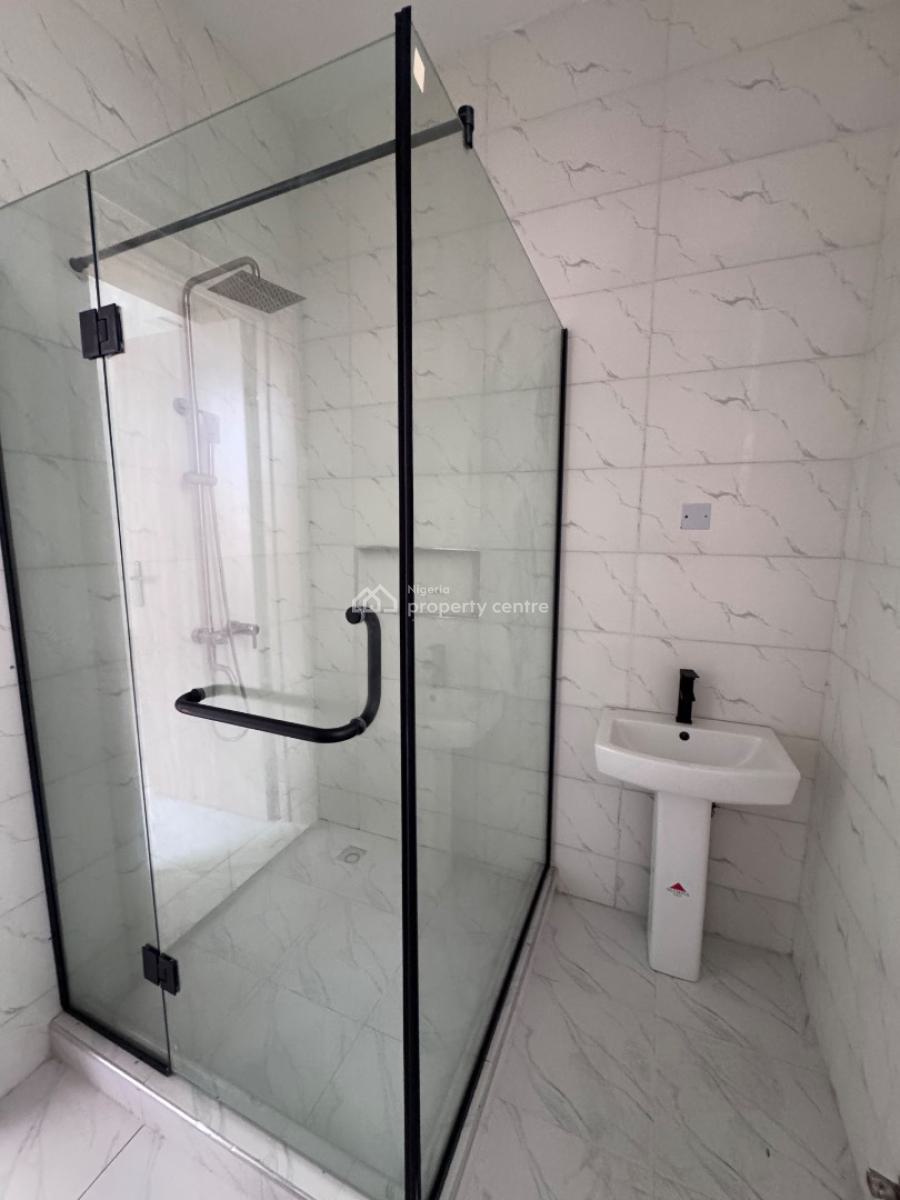 Luxury 5 Bedroom Fully Detached Duplex + Bq, Chevron, Less Than 7 Minutes Drive Away From Blenco Supermarket, Lekki Phase 2, Lekki, Lagos, Detached Duplex for Sale