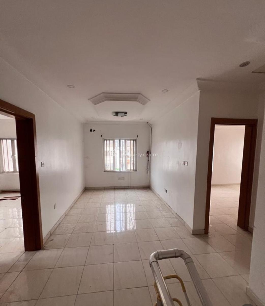 4 Bedroom Semi-detached  Duplex, Agungi, Lekki, Lagos, Semi-detached Duplex for Sale