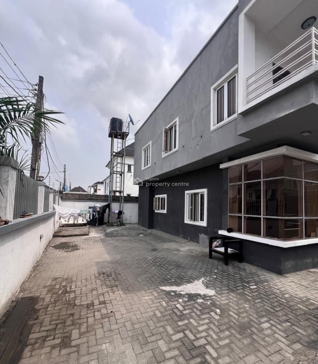 4 Bedroom Semi-detached  Duplex, Agungi, Lekki, Lagos, Semi-detached Duplex for Sale