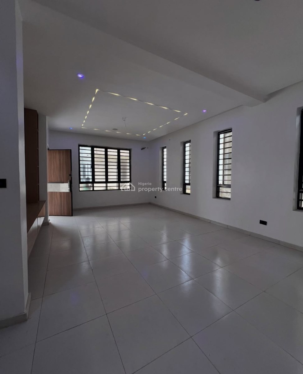 Fully Service 4 Bedroom Detached Duplex in Mini Court Estate, Orchid Road By Bis, Lekki, Lagos, Detached Duplex for Rent