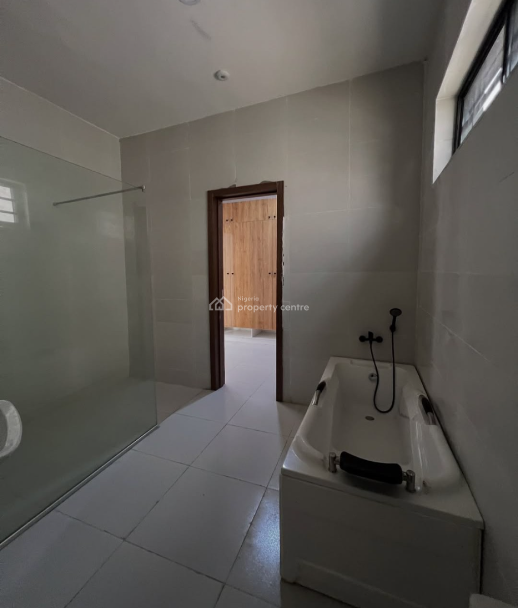 Fully Service 4 Bedroom Detached Duplex in Mini Court Estate, Orchid Road By Bis, Lekki, Lagos, Detached Duplex for Rent
