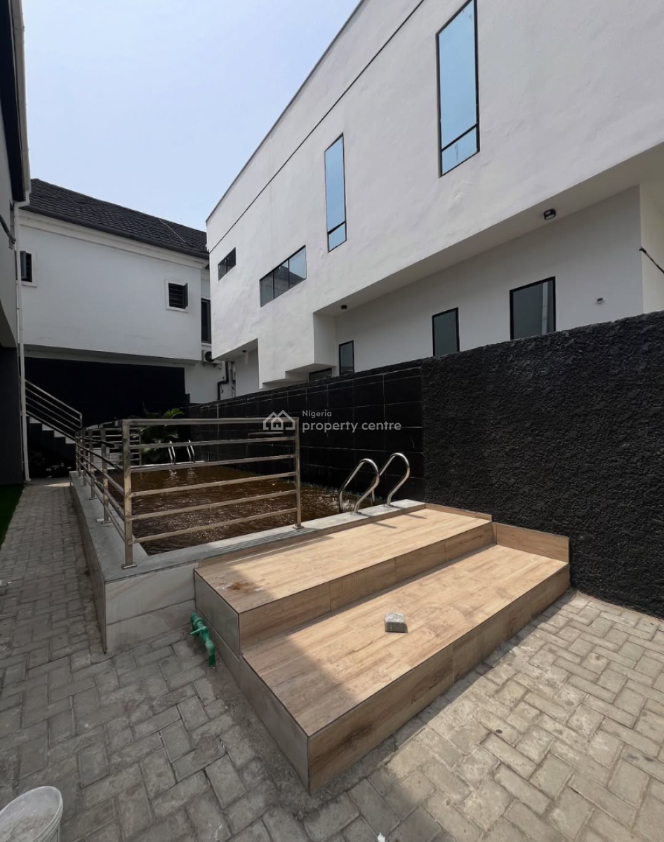 Fully Service 4 Bedroom Detached Duplex in Mini Court Estate, Orchid Road By Bis, Lekki, Lagos, Detached Duplex for Rent
