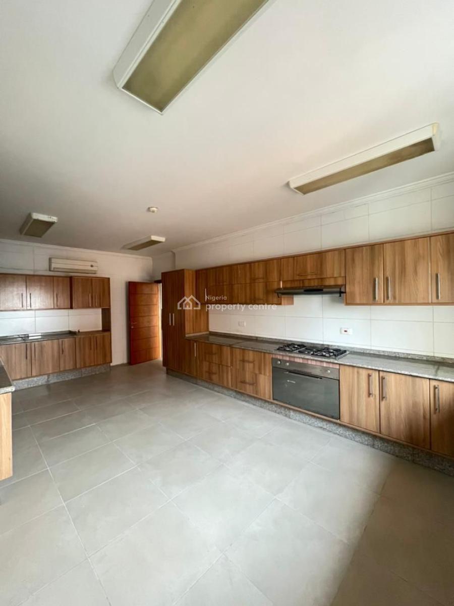 Luxury Penthouse with 4 Bedrooms and a Study Room with Elevator and Sw, Banana Island, Ikoyi, Lagos, Block of Flats for Sale