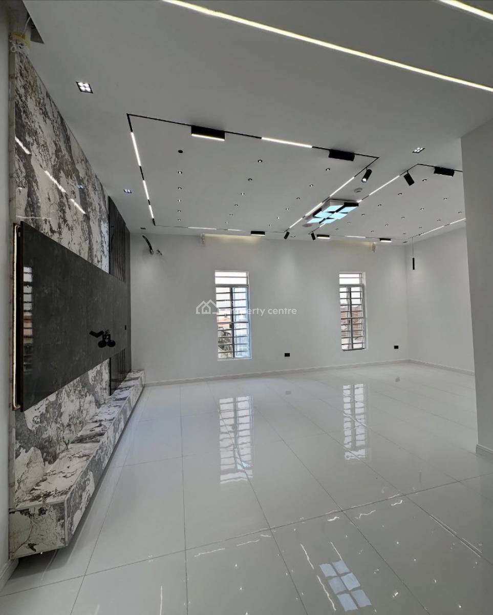 Massive 5 Bedroom Detached Duplex with Swimming Pool,gym,cinema and Bq, Lekki Phase 1, Lekki Phase 1, Lekki, Lagos, Detached Duplex for Sale