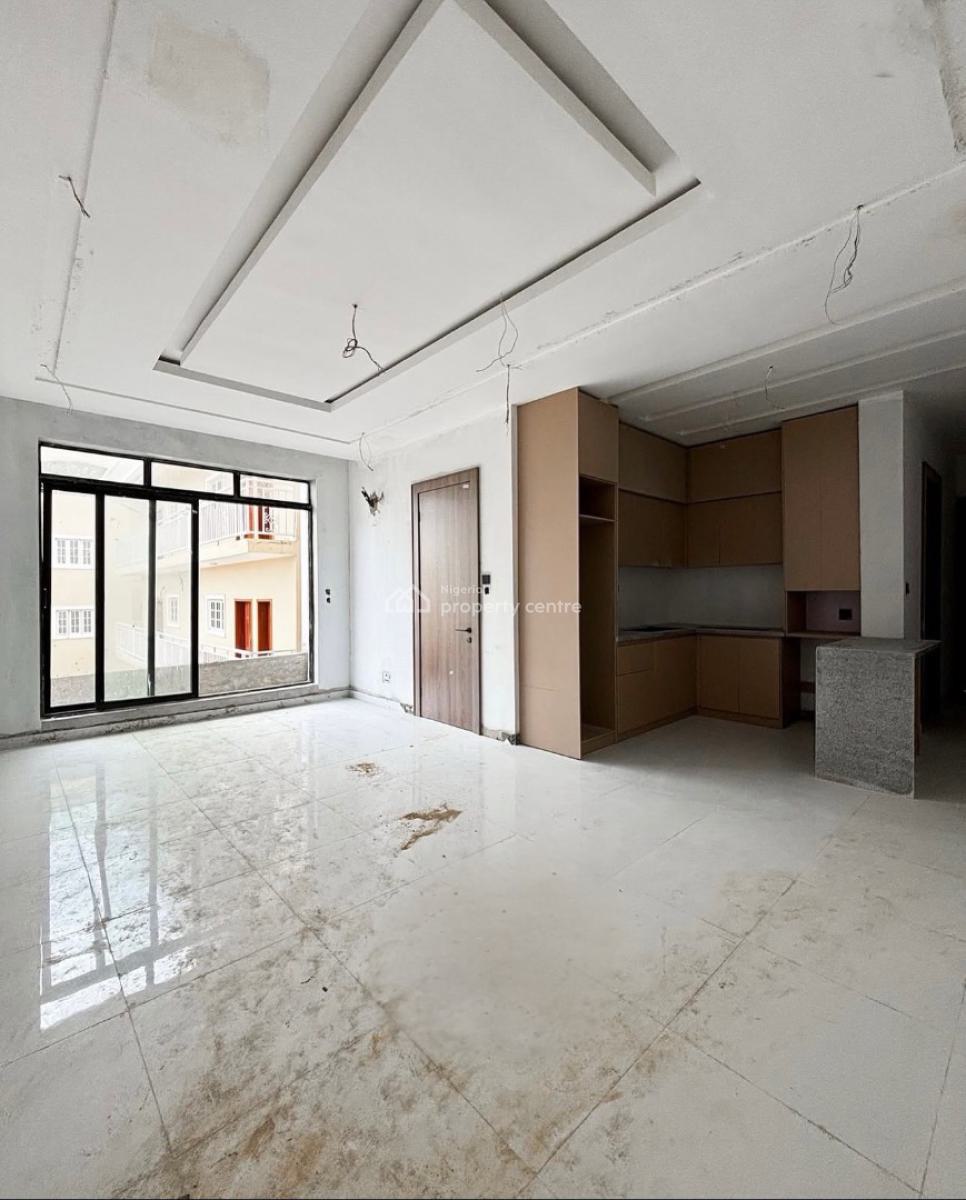 Lovely 3 Bedroom Apartment with Swimming Pool, Lekki Phase 1, Lekki Phase 1, Lekki, Lagos, Block of Flats for Sale