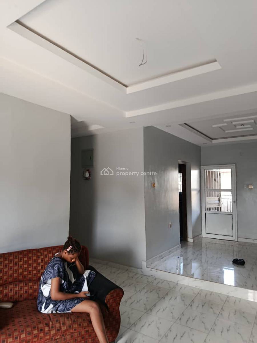 Newly Built 3bedroom Flat with Modern Facilities, Olodo Bank,after Iyana Church,iwo Road Ibadan, Ibadan, Oyo, Semi-detached Bungalow for Rent