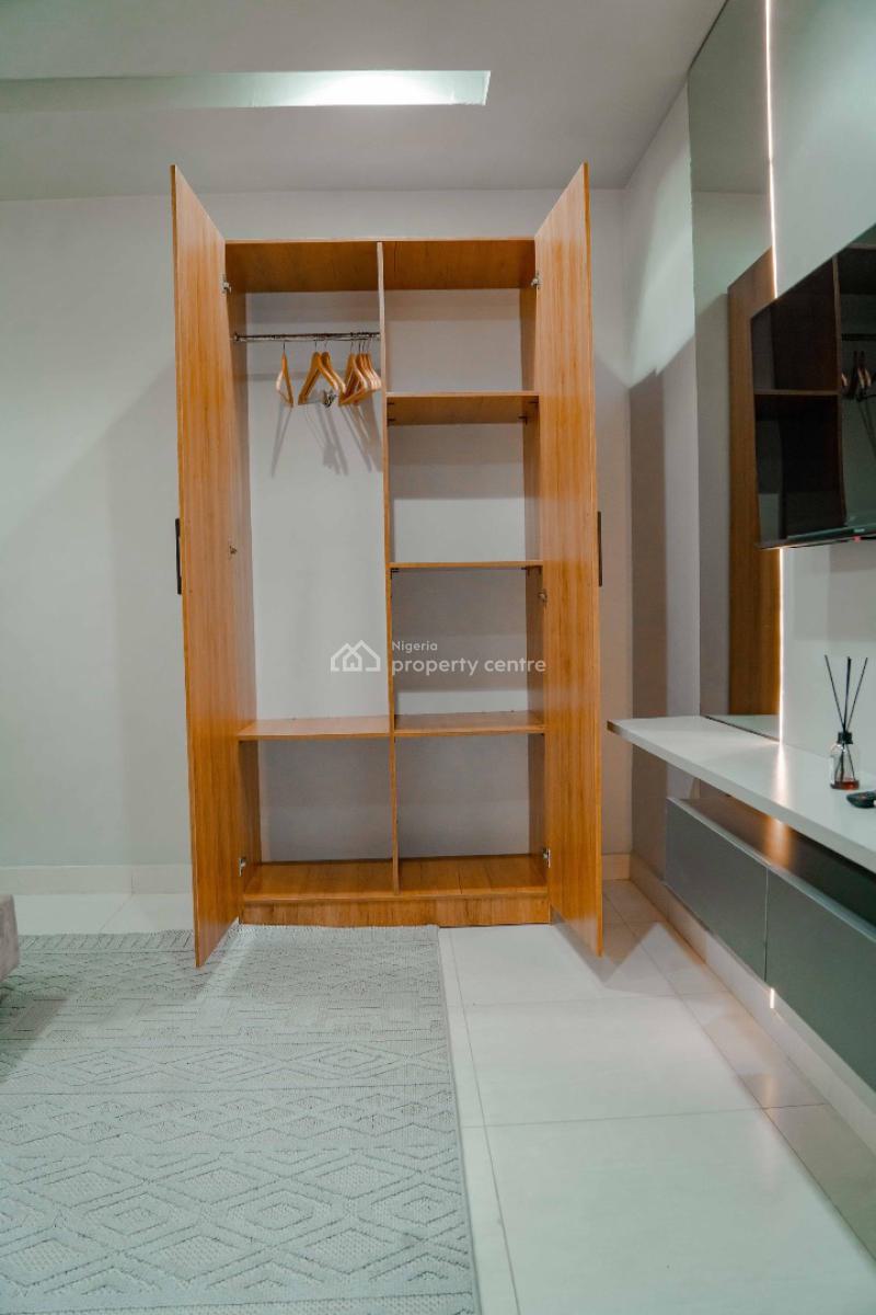 Luxury 2 Bedroom Apartment with Ps 5 and Swimming Pool, Lekki Phase 1, Lekki Phase 1, Lekki, Lagos, Flat / Apartment Short Let