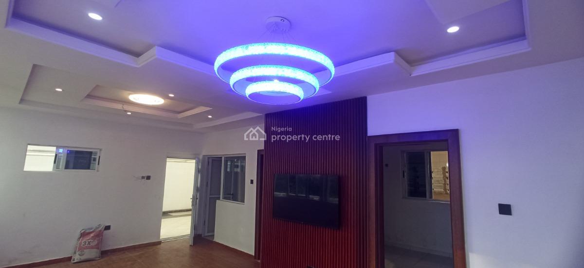 Classy 2 Bedrooms with Swimming Pool, Wuse 2, Abuja, Flat / Apartment for Rent