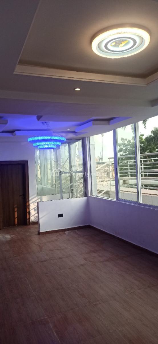 Classy 2 Bedrooms with Swimming Pool, Wuse 2, Abuja, Flat / Apartment for Rent