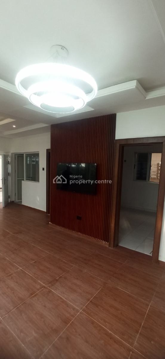 Classy 2 Bedrooms with Swimming Pool, Wuse 2, Abuja, Flat / Apartment for Rent