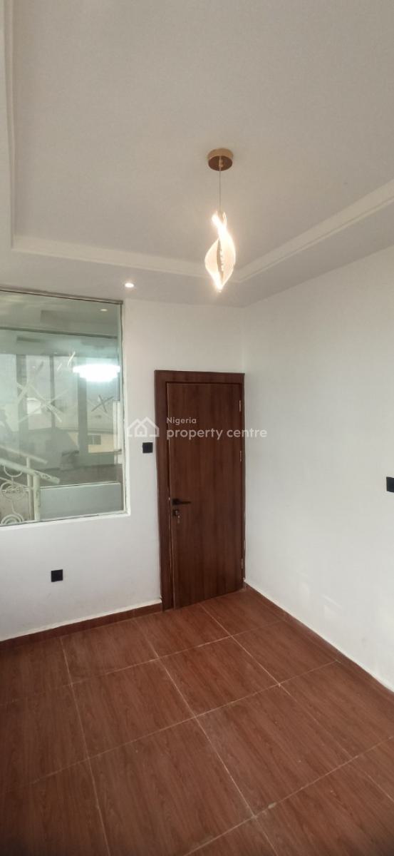 Classy 2 Bedrooms with Swimming Pool, Wuse 2, Abuja, Flat / Apartment for Rent