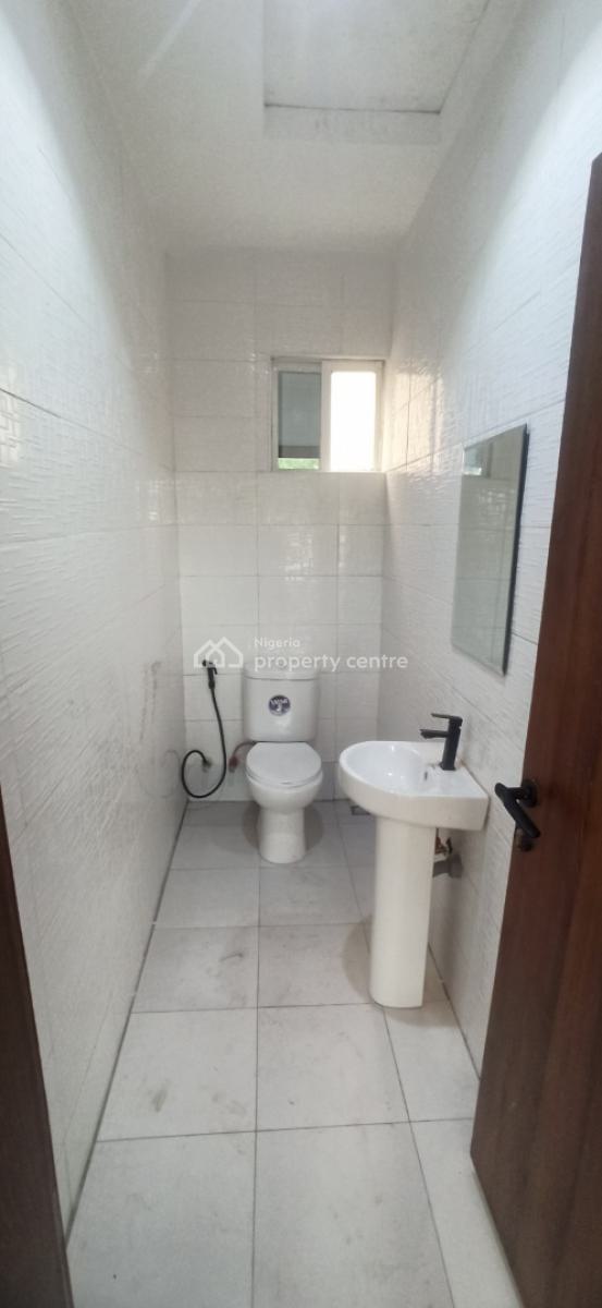 Classy 2 Bedrooms with Swimming Pool, Wuse 2, Abuja, Flat / Apartment for Rent