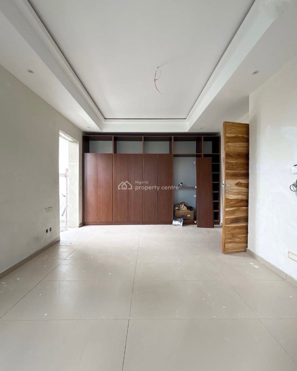 Lovely 2 Bedroom Apartment with Bq, Victoria Island, Victoria Island (vi), Lagos, Block of Flats for Sale