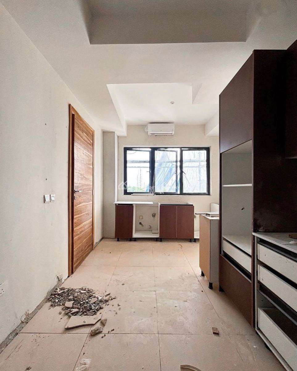 Lovely 2 Bedroom Apartment with Bq, Victoria Island, Victoria Island (vi), Lagos, Block of Flats for Sale