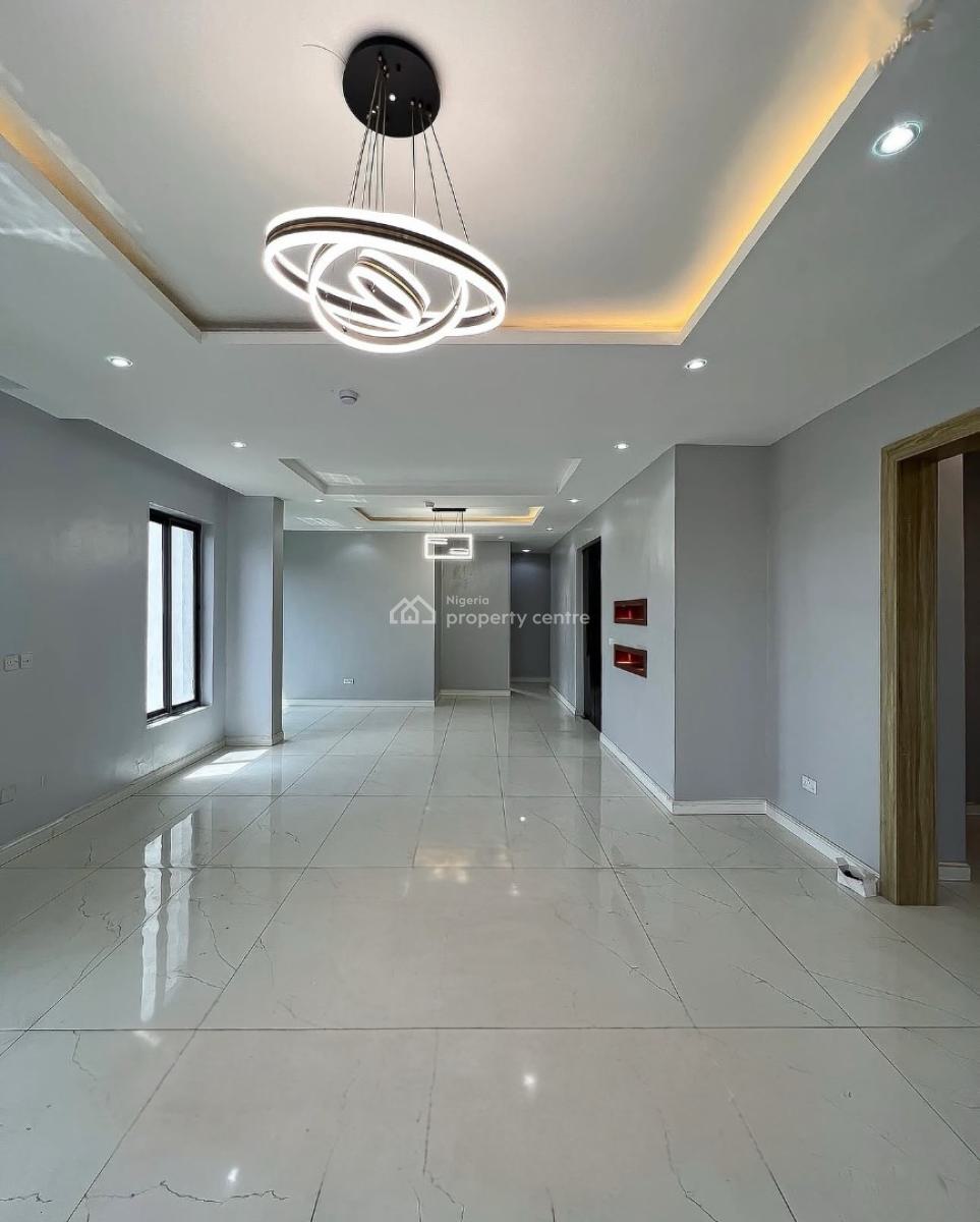 Lovely 3 Bedroom Apartment with Swimming Pool, Lekki Phase 1, Lekki Phase 1, Lekki, Lagos, Block of Flats for Sale