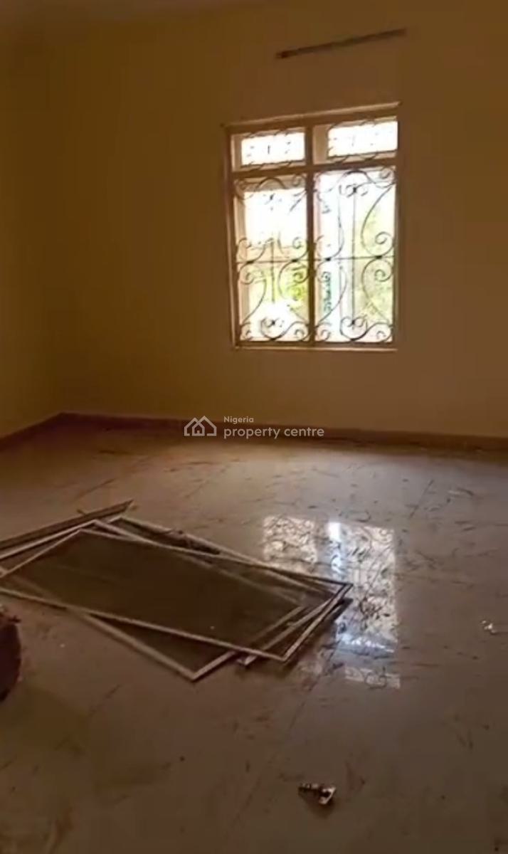 Spacious and Standard 2 Bedroom Flat., Lugbe District, Abuja, Flat / Apartment for Rent