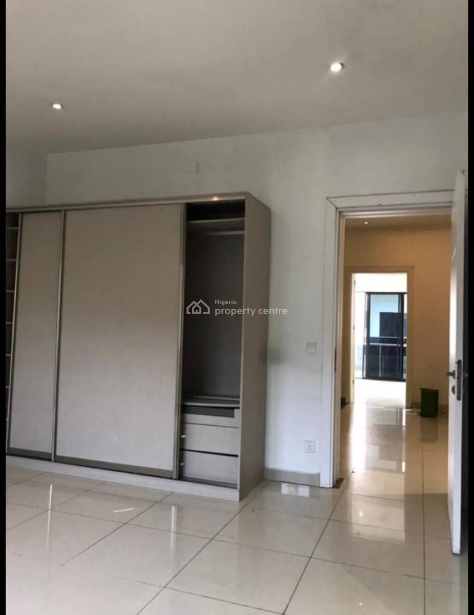 Fully Service 4 Bedroom Terrace Duplex with Bq, Off Admiralty Way, Lekki Phase 1, Lekki, Lagos, Flat / Apartment for Rent