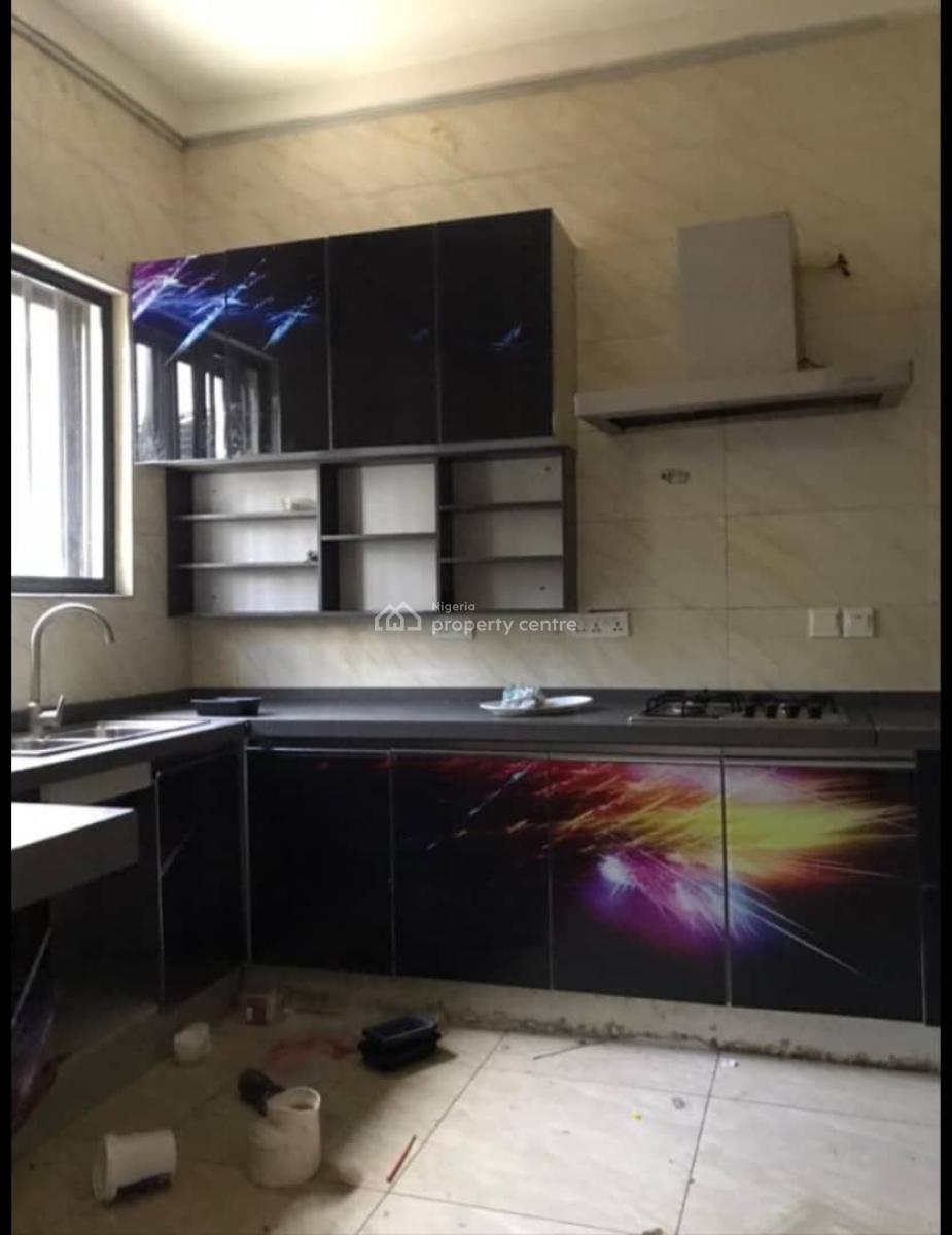 Fully Service 4 Bedroom Terrace Duplex with Bq, Off Admiralty Way, Lekki Phase 1, Lekki, Lagos, Flat / Apartment for Rent