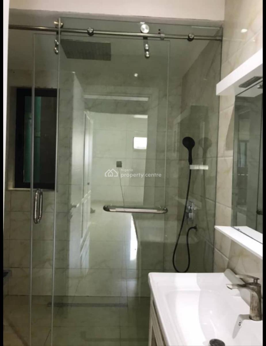 Fully Service 4 Bedroom Terrace Duplex with Bq, Off Admiralty Way, Lekki Phase 1, Lekki, Lagos, Flat / Apartment for Rent