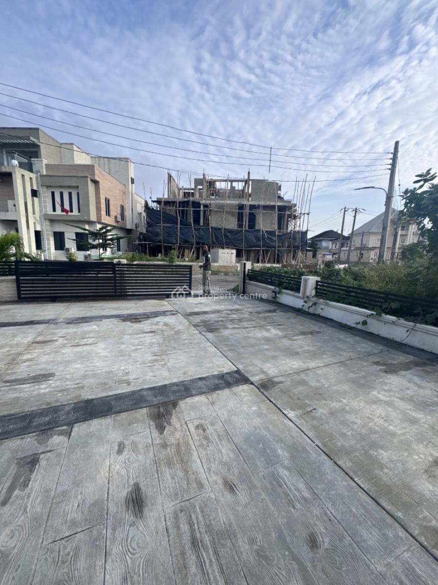 Luxury 5 Bedroom Fully Detached + Bq,, Less Than 2 Minutes Drive Away From Ebeano Supermarket, Osapa, Lekki, Lagos, Detached Duplex for Sale