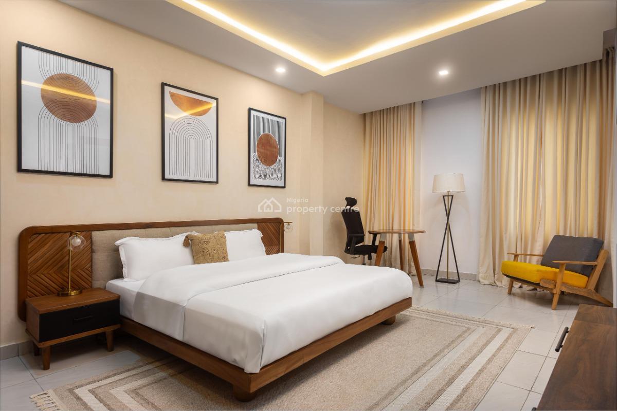 Luxury 3 Bedroom Condo with Swimming Pool, Ikate, Lekki, Lagos, Flat / Apartment Short Let