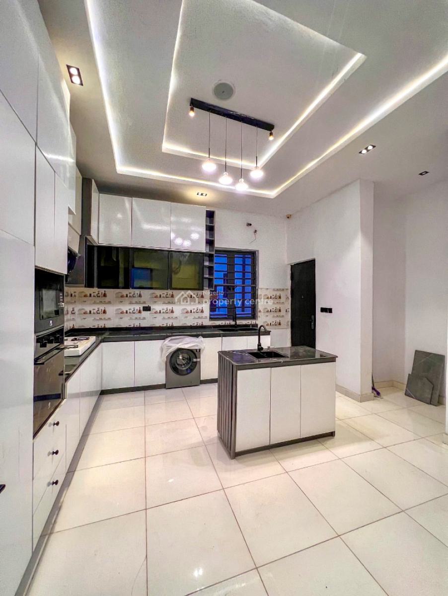5bedrooms Detached Duplex with Swimming Pool, Ajah, Lekki, Lagos, Detached Duplex for Sale