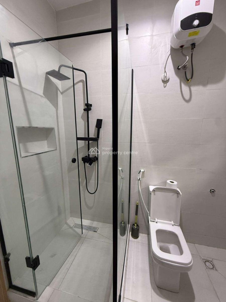 Luxurious 2 Bedrooms Apartment with Ps5 and Swimming Pool, Lekki Phase 1, Lekki, Lagos, Flat / Apartment Short Let