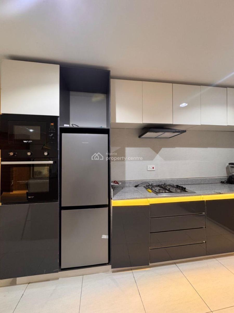 Luxurious 2 Bedrooms Apartment with Ps5 and Swimming Pool, Lekki Phase 1, Lekki, Lagos, Flat / Apartment Short Let