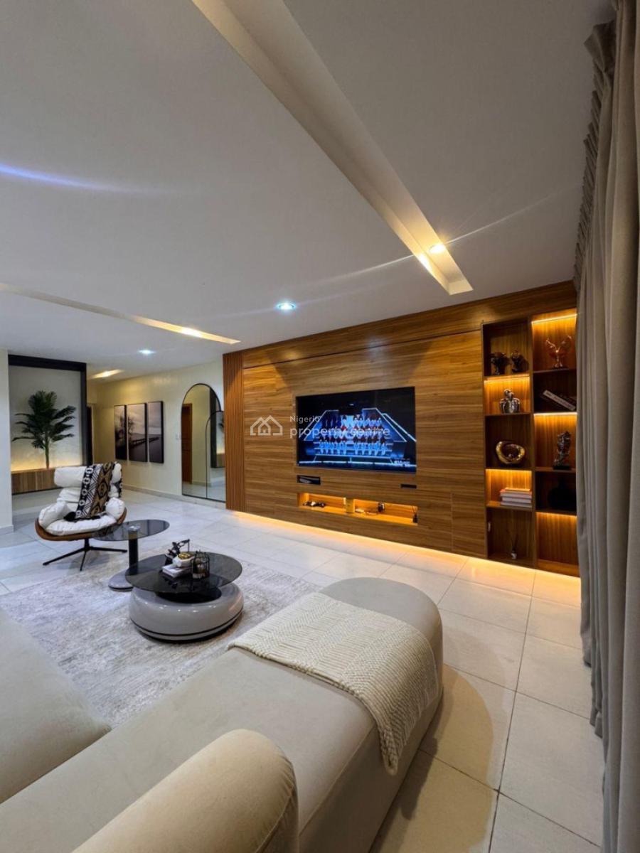 Luxurious 2 Bedrooms Apartment with Ps5 and Swimming Pool, Lekki Phase 1, Lekki, Lagos, Flat / Apartment Short Let