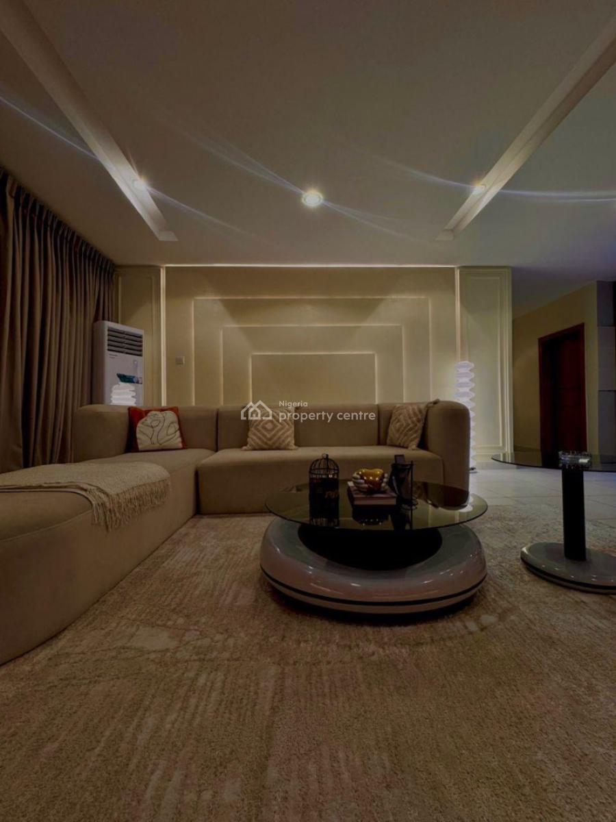 Luxurious 2 Bedrooms Apartment with Ps5 and Swimming Pool, Lekki Phase 1, Lekki, Lagos, Flat / Apartment Short Let
