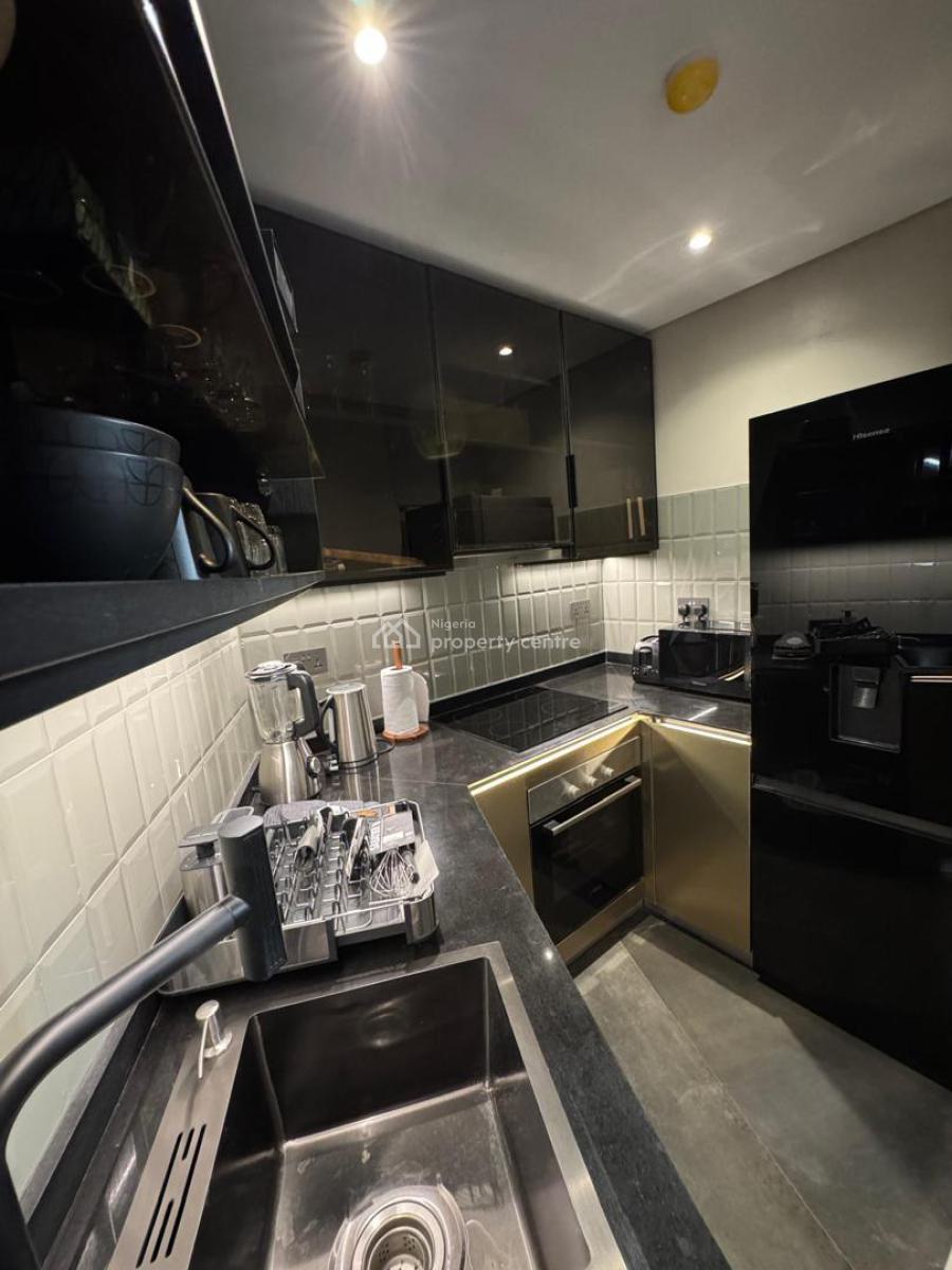 Luxurious Waterfront 1 Bedroom Apartment, Ikoyi, Ikoyi, Lagos, Mini Flat (room and Parlour) Short Let