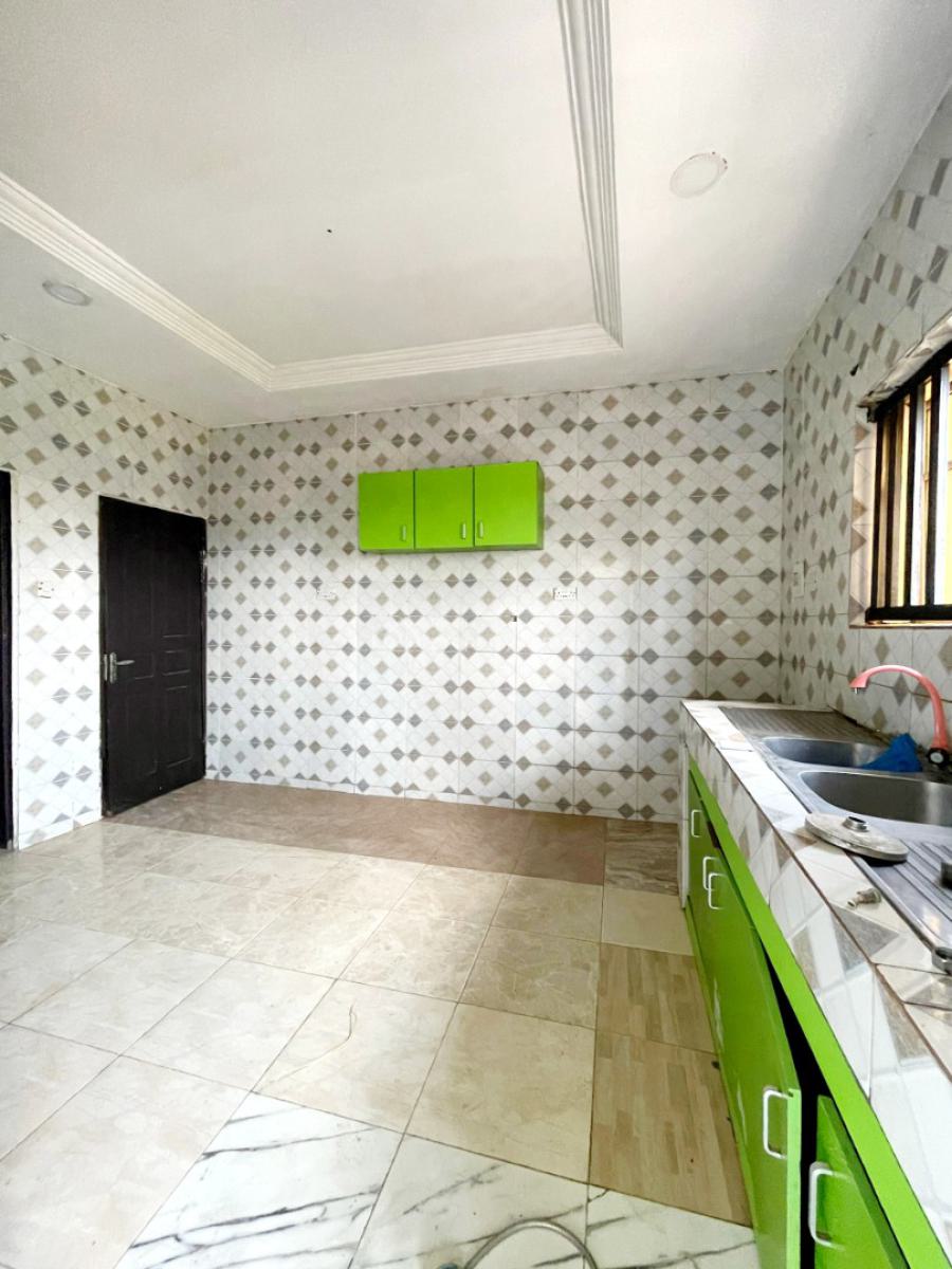 Massive 3bedroom Flat in a Serene Environment, Lifecamp By Trem Church, Life Camp, Abuja, Flat / Apartment for Rent