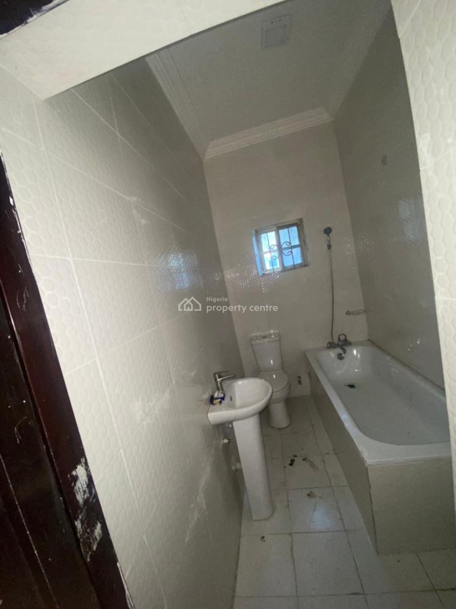 Luxury 3bedroom Flat, Peace Land Estate, Ogombo, Ajah, Lagos, Flat / Apartment for Rent