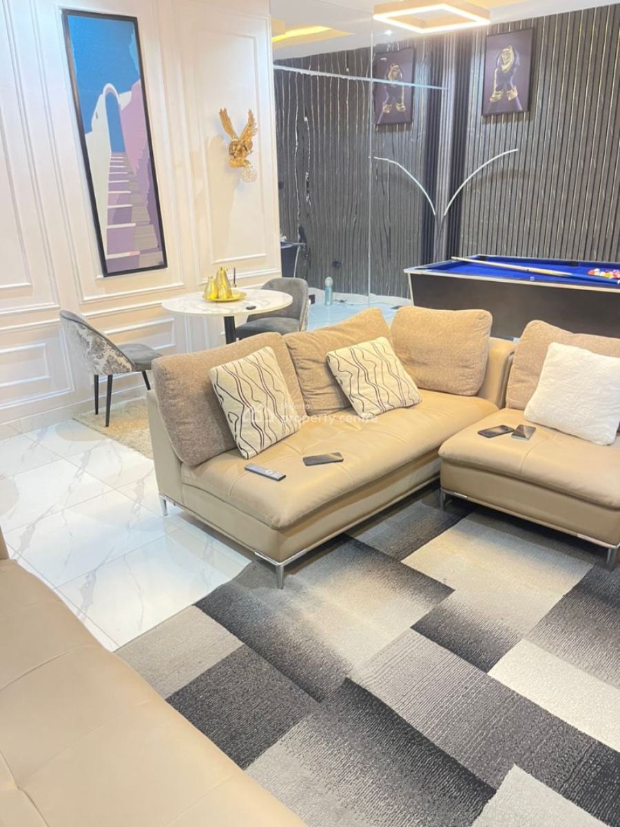 Fully Furnished Lovely 3bedroom Flat, Lekki Phase 1 Freedom Way, Lekki Phase 1, Lekki, Lagos, Flat / Apartment for Rent
