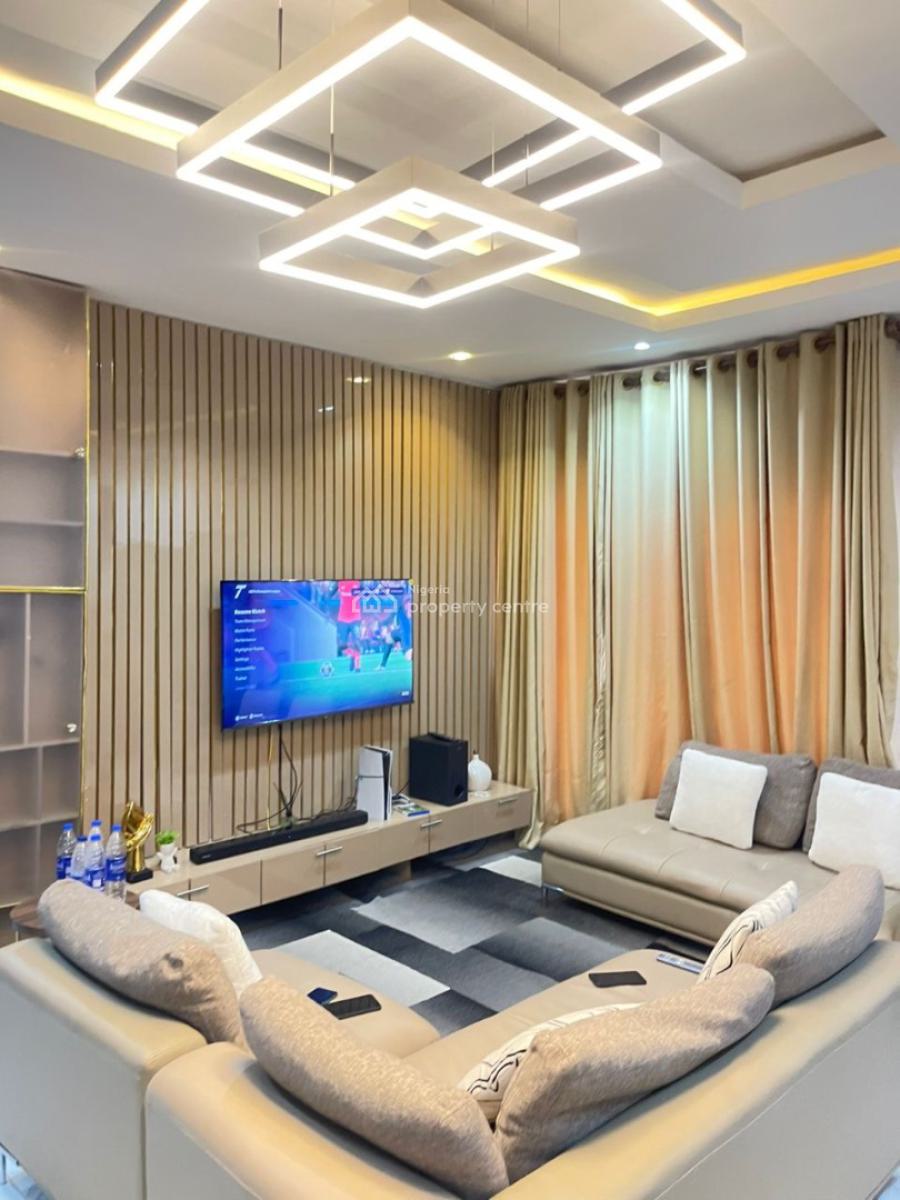 Fully Furnished Lovely 3bedroom Flat, Lekki Phase 1 Freedom Way, Lekki Phase 1, Lekki, Lagos, Flat / Apartment for Rent