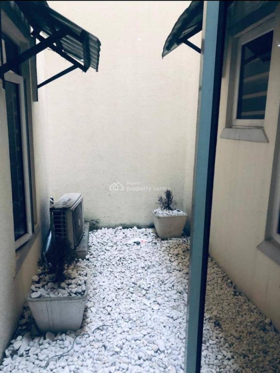 Serviced 2 Bedroom Apartment, Dideolu Estate, Victoria Island (vi), Lagos, Flat / Apartment for Rent