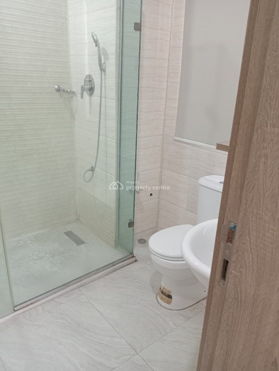 2 Bedroom Fully Furnished and Serviced Apartments Now Available, Guzape Main, Guzape District, Abuja, Flat / Apartment for Rent