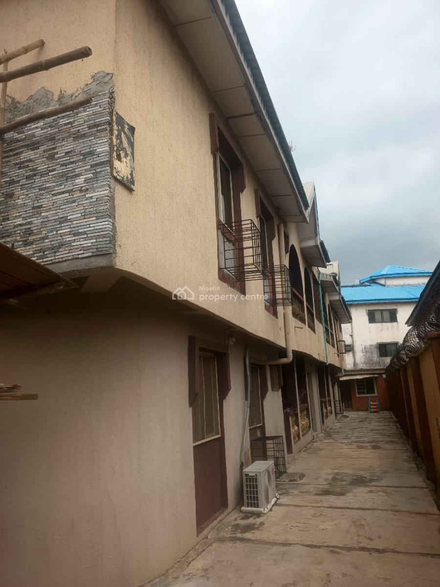 Lovely Spacious 3 Bedrom Flat + Extra Room (upstairs), Lovely Estate Environment Back of General Hospital, Iju Rd, Ifako Ogba, Ogba, Ikeja, Lagos, Flat / Apartment for Rent