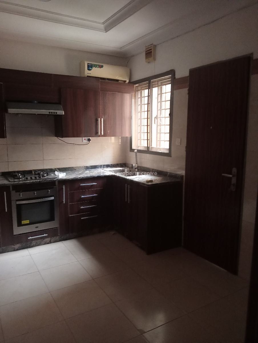 Serviced 4 Bedroom Terrace Duplex and a Room Bq Now, Guzape Main, Guzape District, Abuja, Terraced Duplex for Rent