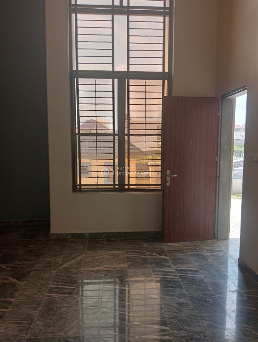 Serviced 4 Bedroom Terrace Duplex and a Room Bq Now, Guzape Main, Guzape District, Abuja, Terraced Duplex for Rent