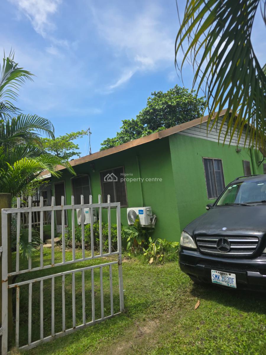 4 Bedrooms Semi Detached Bungalow on 300sqmt, Victoria Island (vi), Lagos, Semi-detached Bungalow for Sale