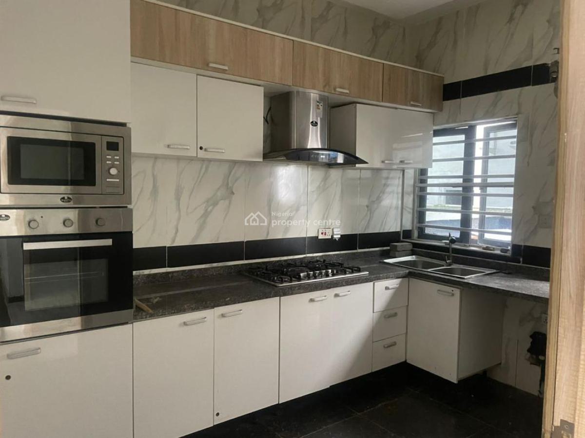 Luxury 4 Bedrooms Terrace Duplex, Along Orchid Road Before The Round About, Lekki, Lagos, Terraced Duplex for Rent