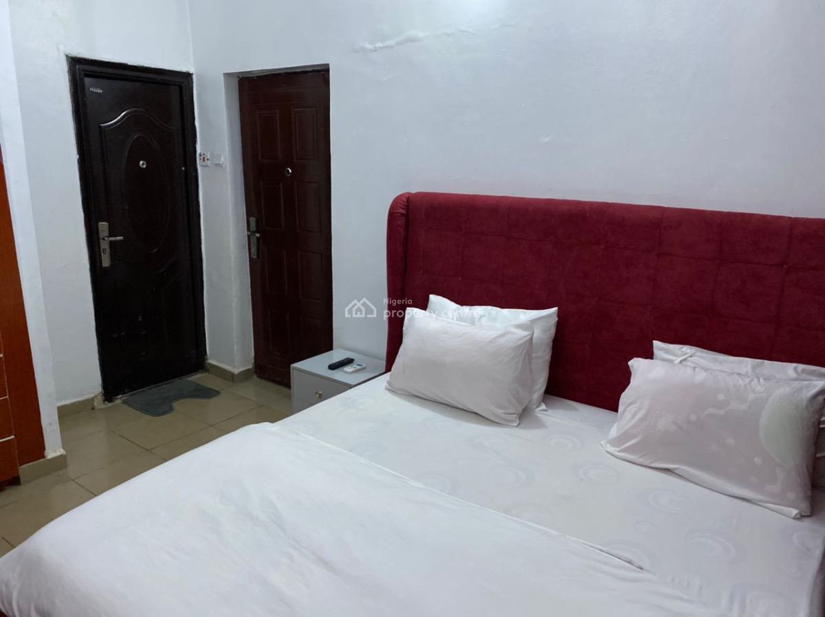 Furnished with Inverter 3 Bedroom Apartment, Mabushi, Abuja, Flat / Apartment for Rent