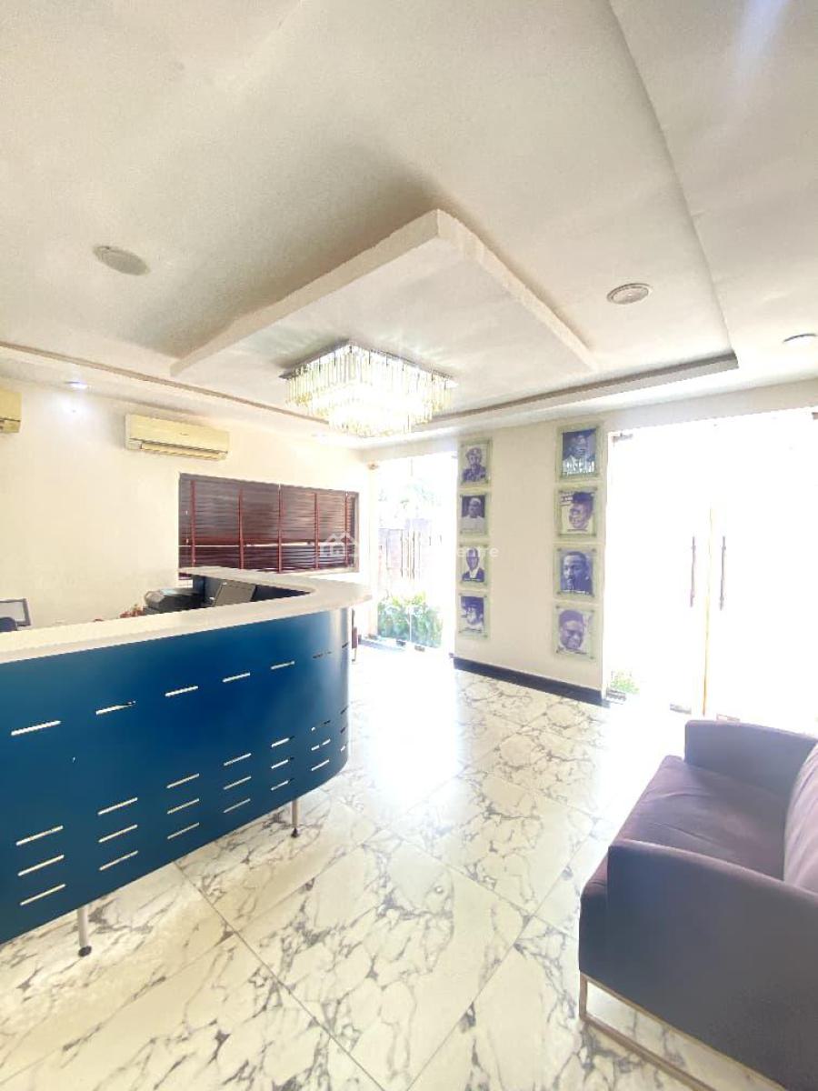 Luxury Hotel with Swimming Pool, Phase 1, Lekki, Lagos, Hotel / Guest House for Rent